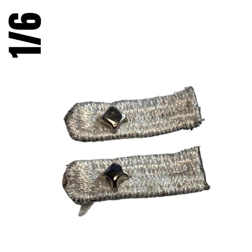 Artikelbild des Artikels “Schulterklappen Oberleutnant Stoff   1:6 “