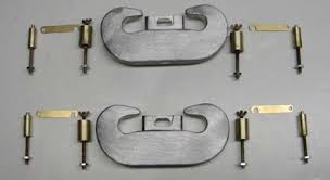 Product image of the product “Abschlepp C Schäckel mit Befestigungs Material ”