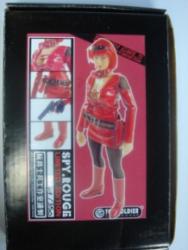 Artikelbild des Artikels “Spy Girl Red Outfit “