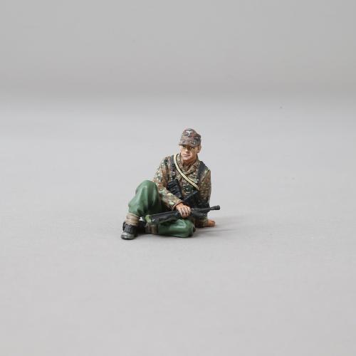 Artikelbild des Artikels “Elite Soldat in Tarnsmock Relaxed Sitzend 1/30 “