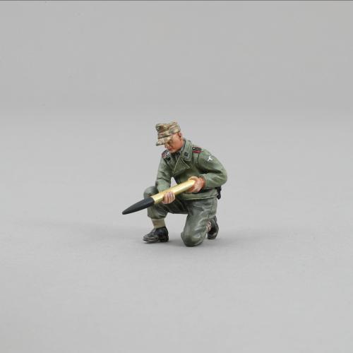 Artikelbild des Artikels “MARDER 2  Crewman Kneeing 1:30 “