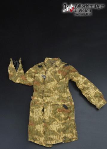 Product image of the product “Fallschirmjägersmock Sumpftarn 1/6 ”