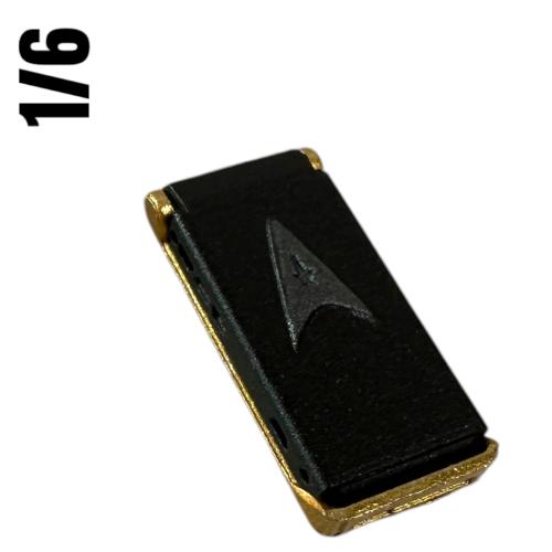 Product image of the product “Communicator: With flip top grid and Holster 1/6 ”