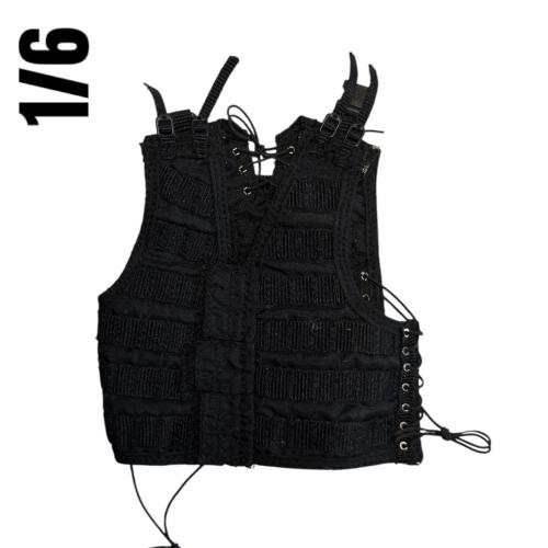Artikelbild des Artikels “Tactical Vest  Black  1/6 “