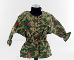 Artikelbild des Artikels “Tarnschlupfjacke, Zweites Model, Strichtarn Muster “