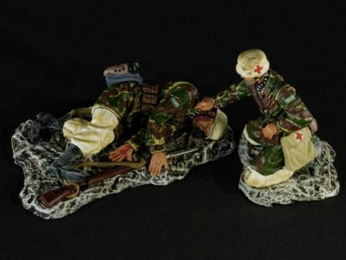 Product image of the product “WWII: Winter medic set with dead ”
