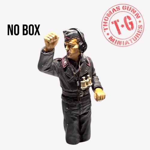 Product image of the product “Tank Crew Commander (G) 1/30 ”