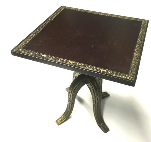 Artikelbild des Artikels “Tisch - Black Walnut Antik “