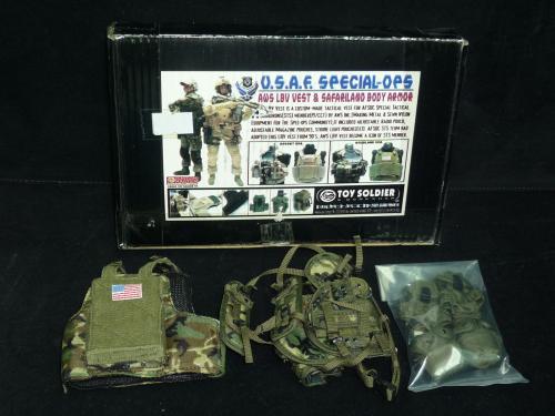 Artikelbild des Artikels “Toy Soldier USAF AWS LBV WEST Safariland Body Armor woodland “