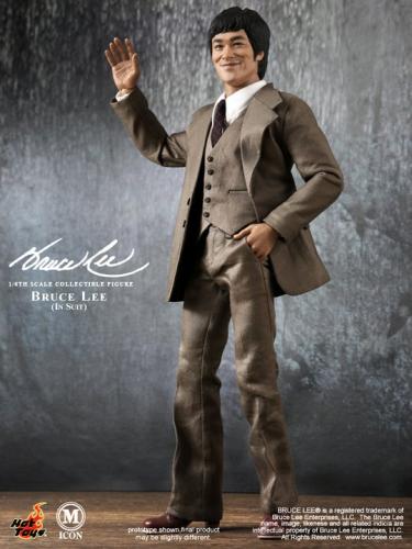 Artikelbild des Artikels “Bruce Lee - In Suit “