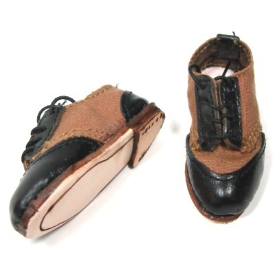 Artikelbild des Artikels “Bordschuhe Marine 1:6 “
