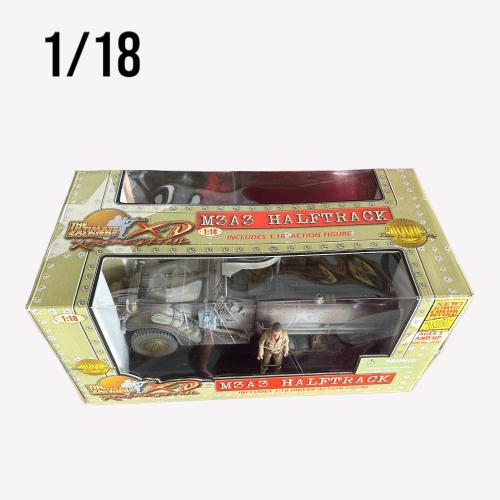 Product image of the product “1:18 M3A3 US Halftrack mit Driver ”