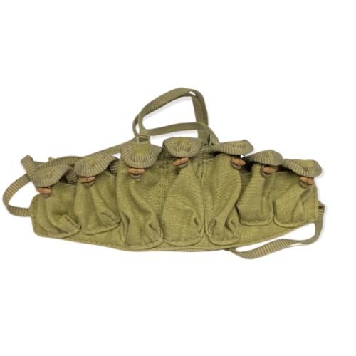 Artikelbild des Artikels “Vietnam AK Chestpouch 1:6 “