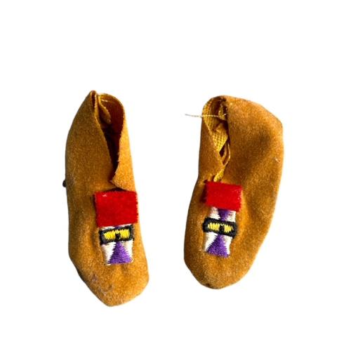 Artikelbild des Artikels “Western Indien Moccasin 1:6 “