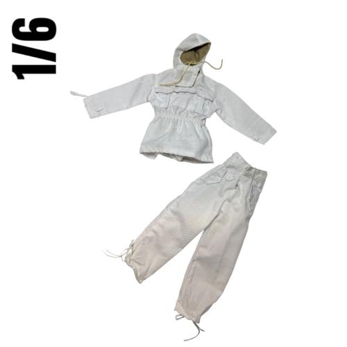 Artikelbild des Artikels “Gebirgsjäger, Parka mit Hose  weiss 1:6 “