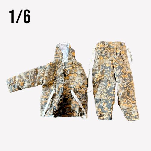 Product image of the product “Eichenlaub Winterparka und Hose  1/6  wendbar ”