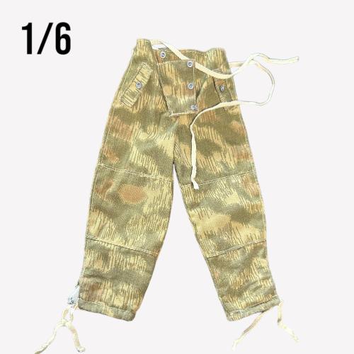 Product image of the product “Sumpftarn  Winterhose (1/6) ”