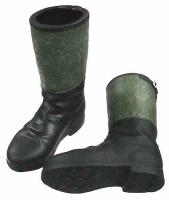 Artikelbild des Artikels “Filzstiefel, Knobelbecher, Kunststoff 1:6 “