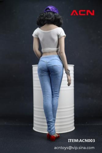 Artikelbild des Artikels “Women's Tight Denim Jeans (Blue) “
