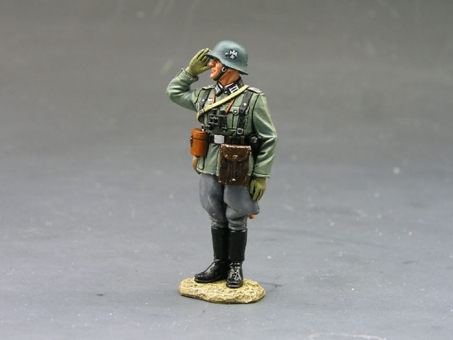 Product image of the product “Standing German Officer Saluting (No Original Box) ”