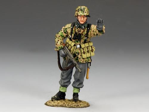 Artikelbild des Artikels “HALT! SS trooper with MP44 “