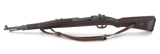 Product image 1 of the product “Gewehr 33/40 mit beweglichem Spannhebel und Ledertrageriemen ”