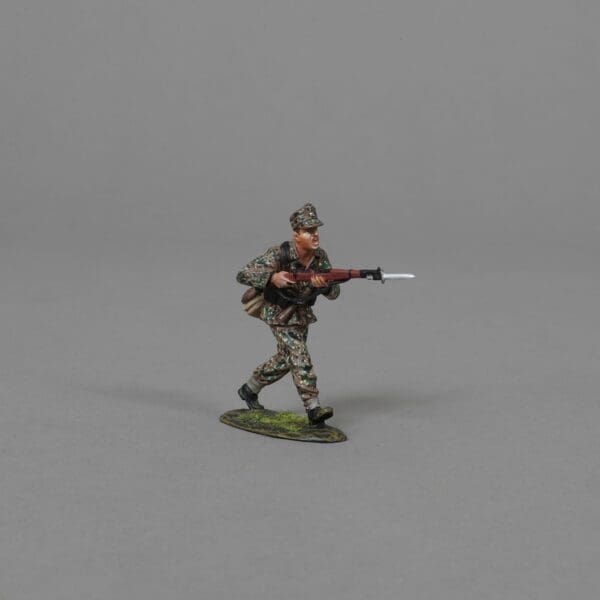  Artikelbild 1 des Artikels “Erbsentarn Soldat mit K98 und Bayonet 1/30 “