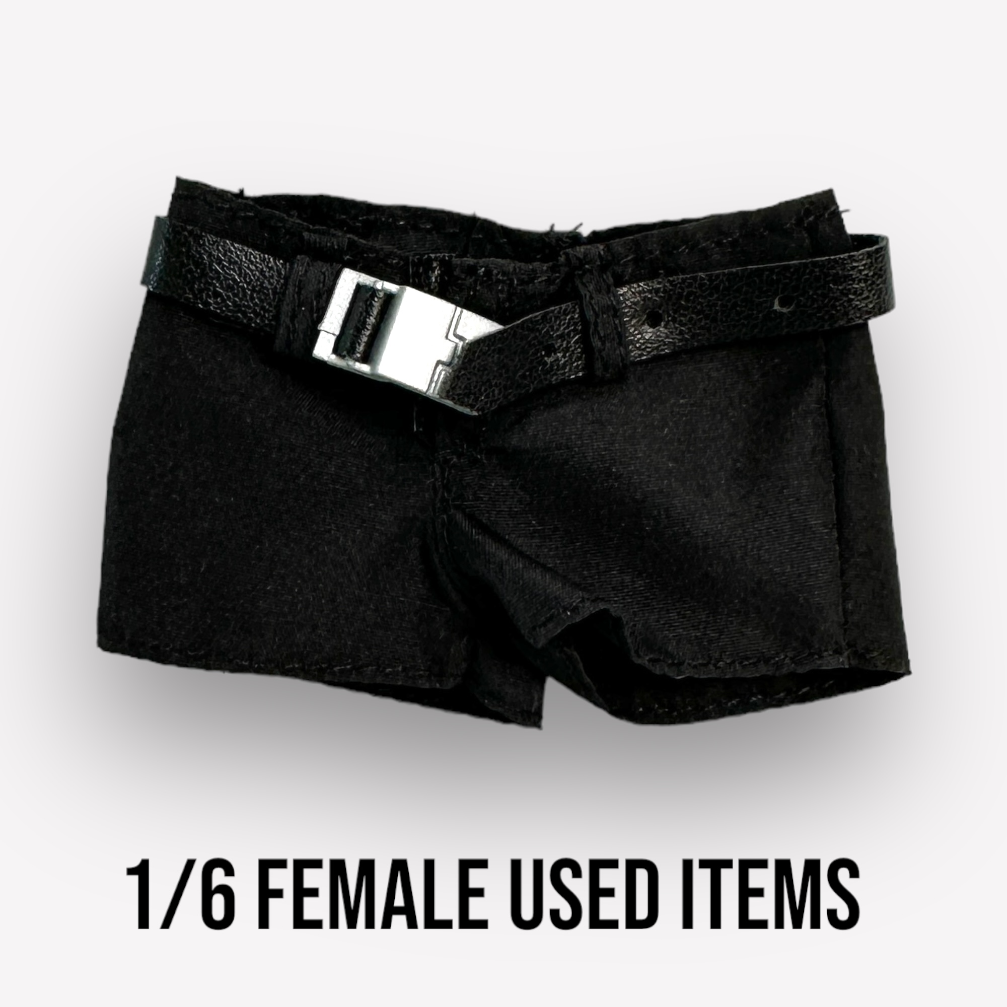  Artikelbild 1 des Artikels “Female  Top  shorts and Belt  1/6 “