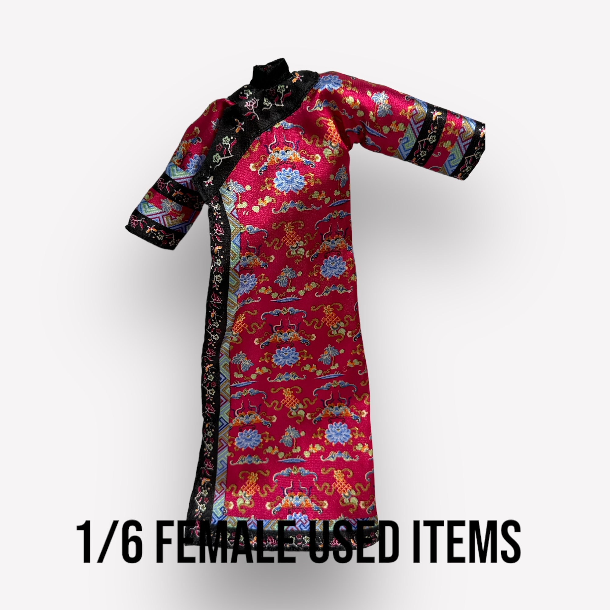  Artikelbild 1 des Artikels “Female  Robe Gray  1/6 “
