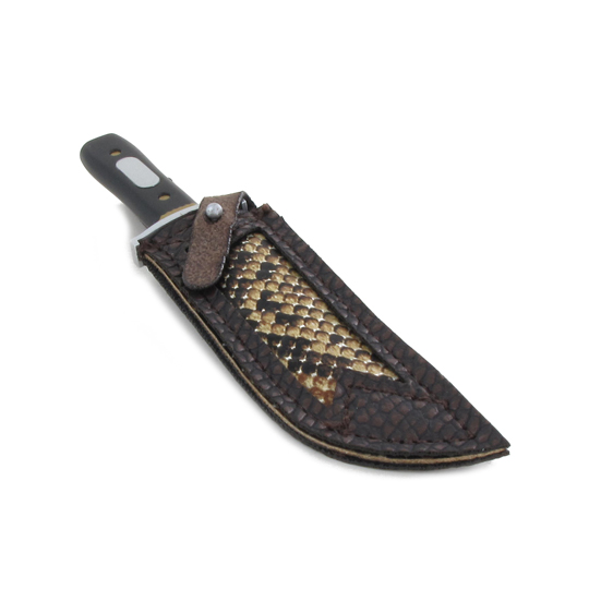  Product image 1 of the product “Buck Knife with Patterned Sheath ”