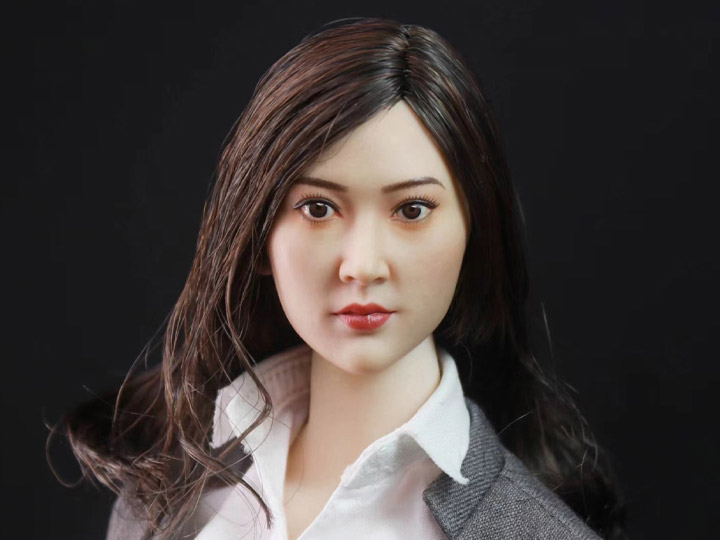  Product image 1 of the product “Sexy Asian Head blk long Hair im Maßstab 1:6 ”