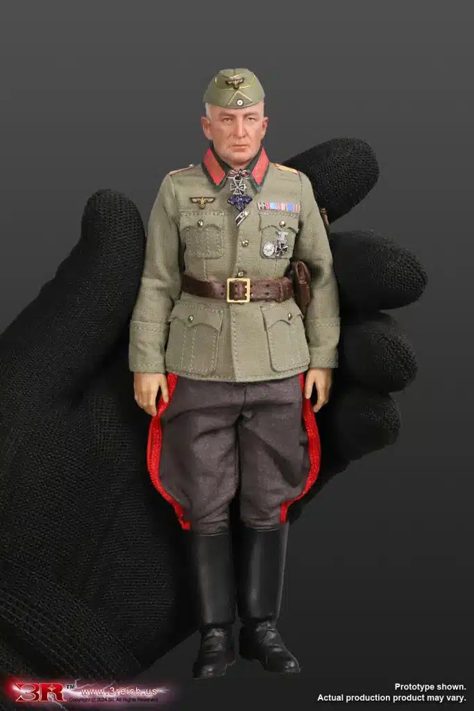  Artikelbild 1 des Artikels “1:12 3R Mini Reich Series Erich von Manstein “