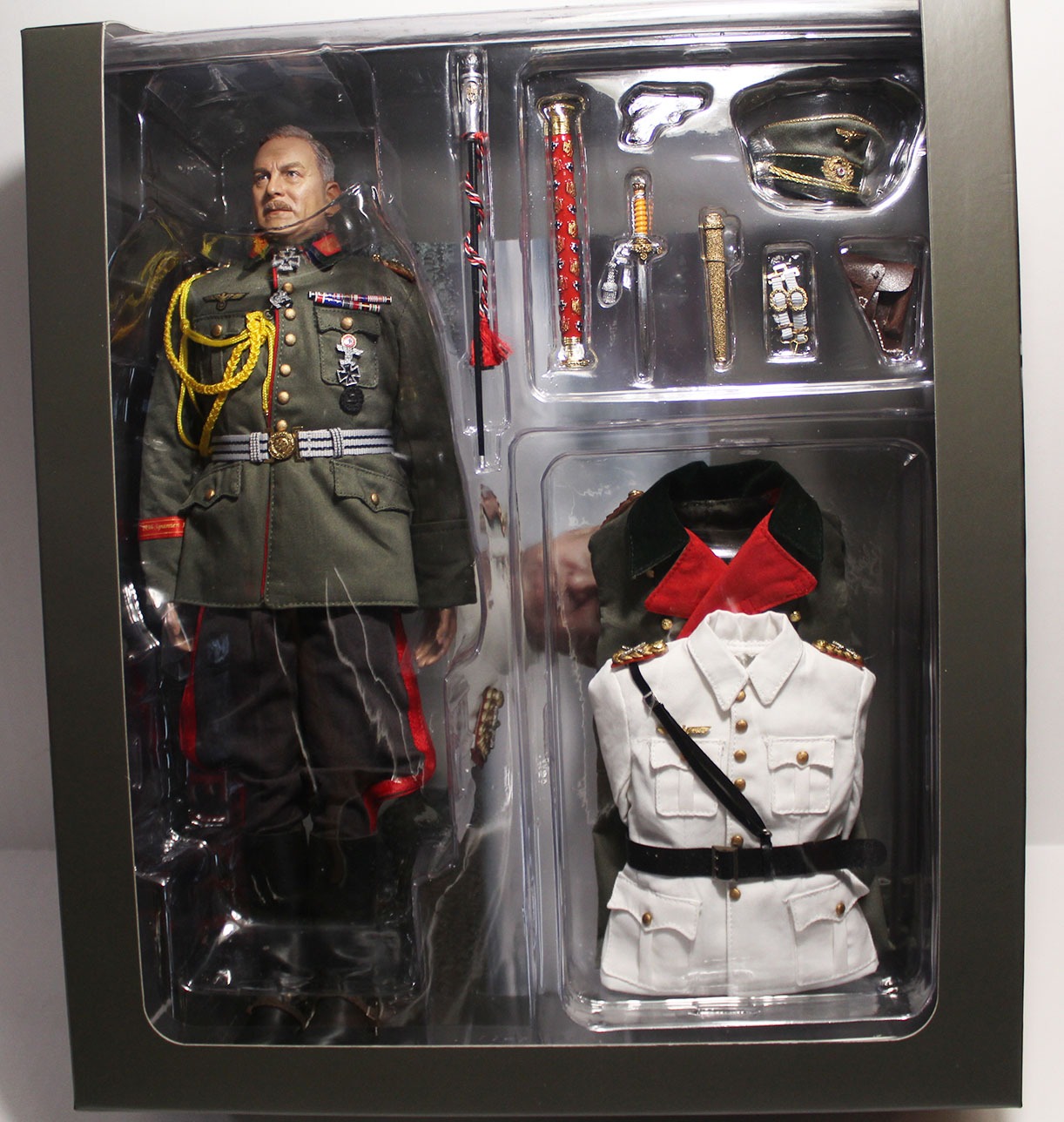  Artikelbild 1 des Artikels “Wilhelm Keitel - WWII Generalfeldmarschall - in 1/6 scale “