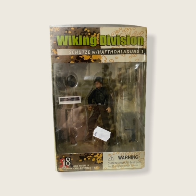  Artikelbild 1 des Artikels “1:18 Wiking Division - Schutze w/Hafthohladung 3 “