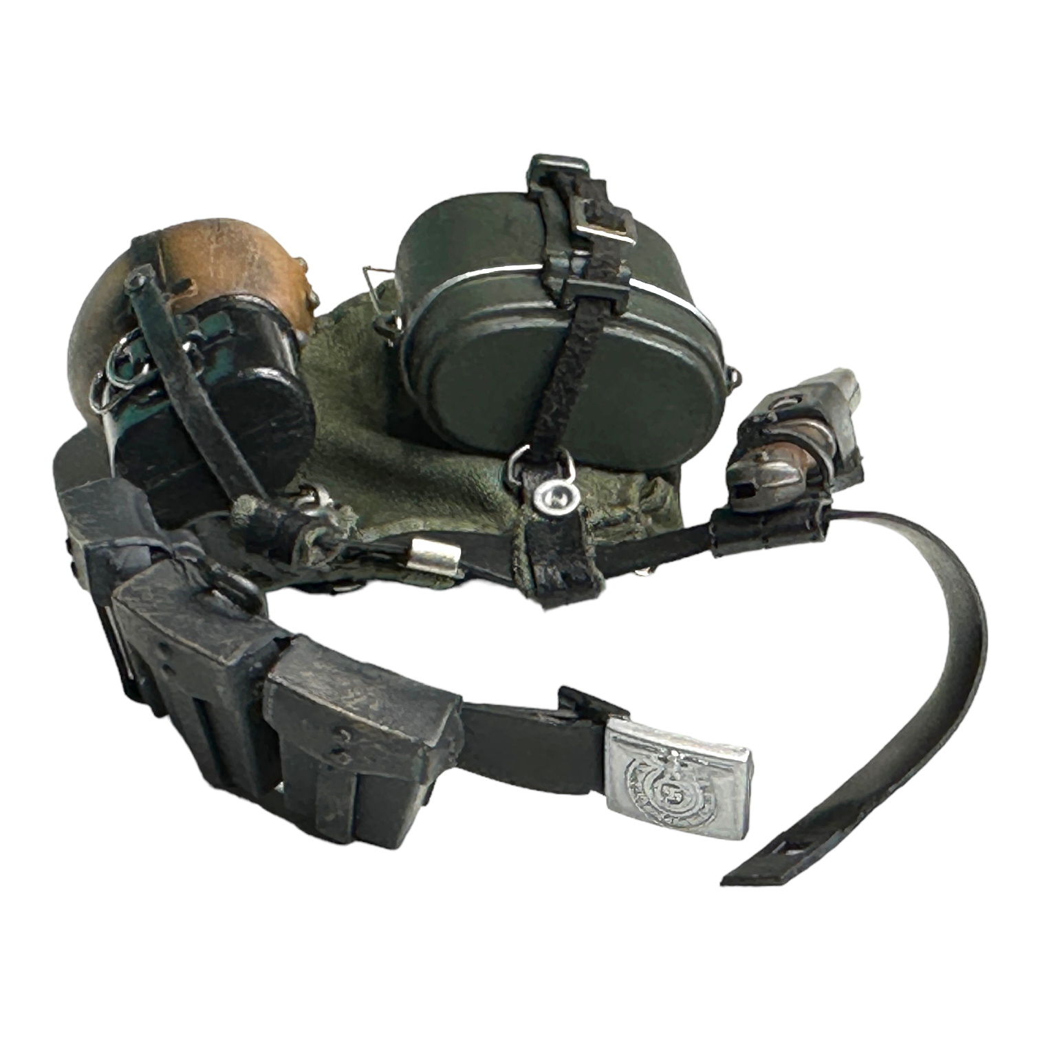  Product image 1 of the product “WH Gürtel mit K98 Taschen  1/6 ”