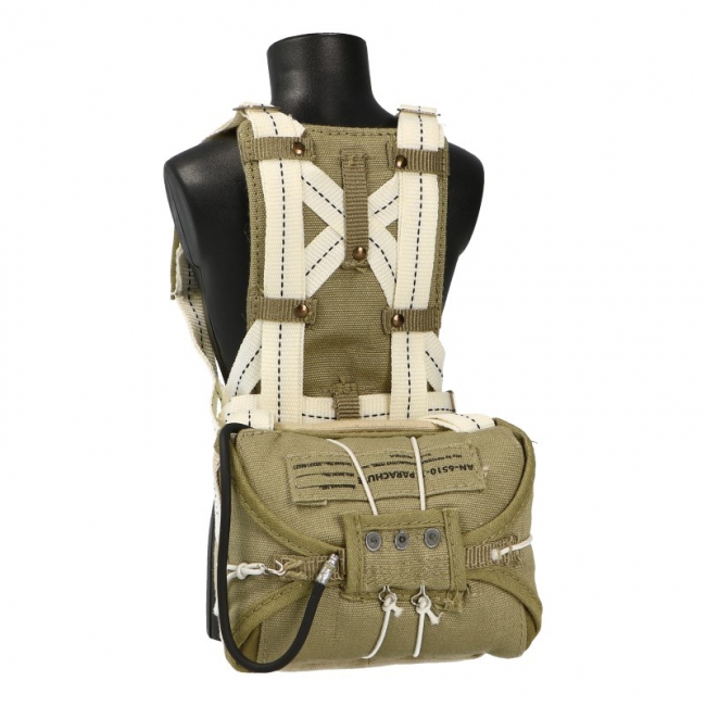  Artikelbild 1 des Artikels “Fallschirm AN-6510-1 Parachute Seat Type (Olive Drab) “
