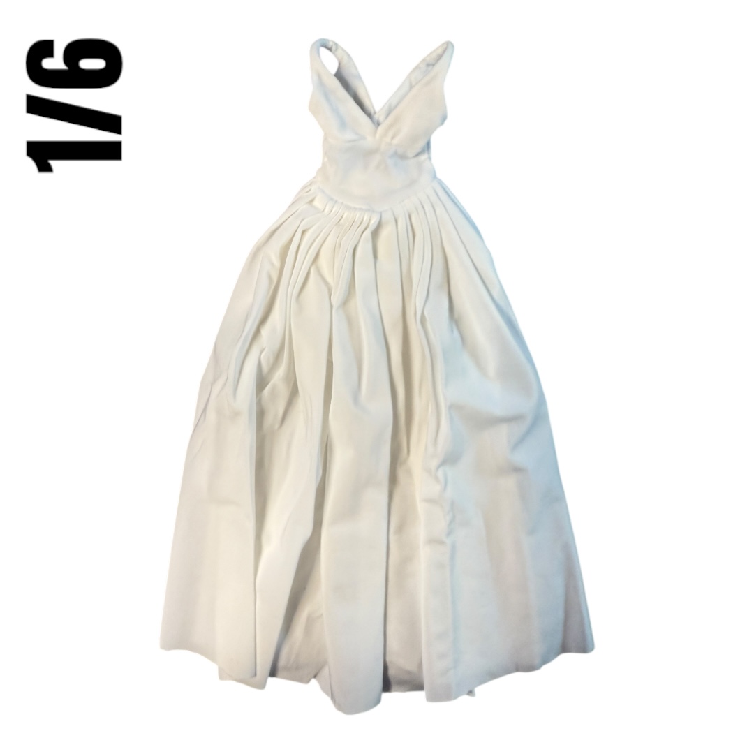  Artikelbild 1 des Artikels “Athena  Long dress white and white Pomps 1/6 “