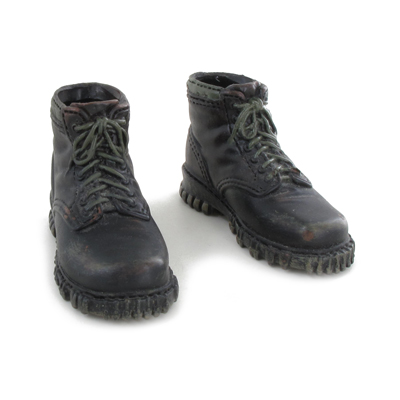  Artikelbild 1 des Artikels “Bergschuhe, schwarz, used optic 1:6 “