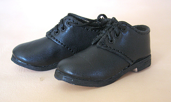  Artikelbild 1 des Artikels “Schnürschuhe, schwarz, leder 1:6 “