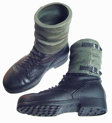  Product image 1 of the product “Schnürschuhe 1937, schwarz mit Gamaschen, Kunstoff ”