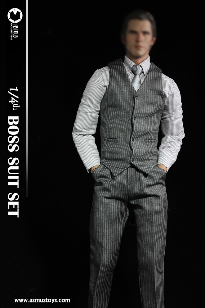  Product image 1 of the product “1/4 The Wayne Suit ”