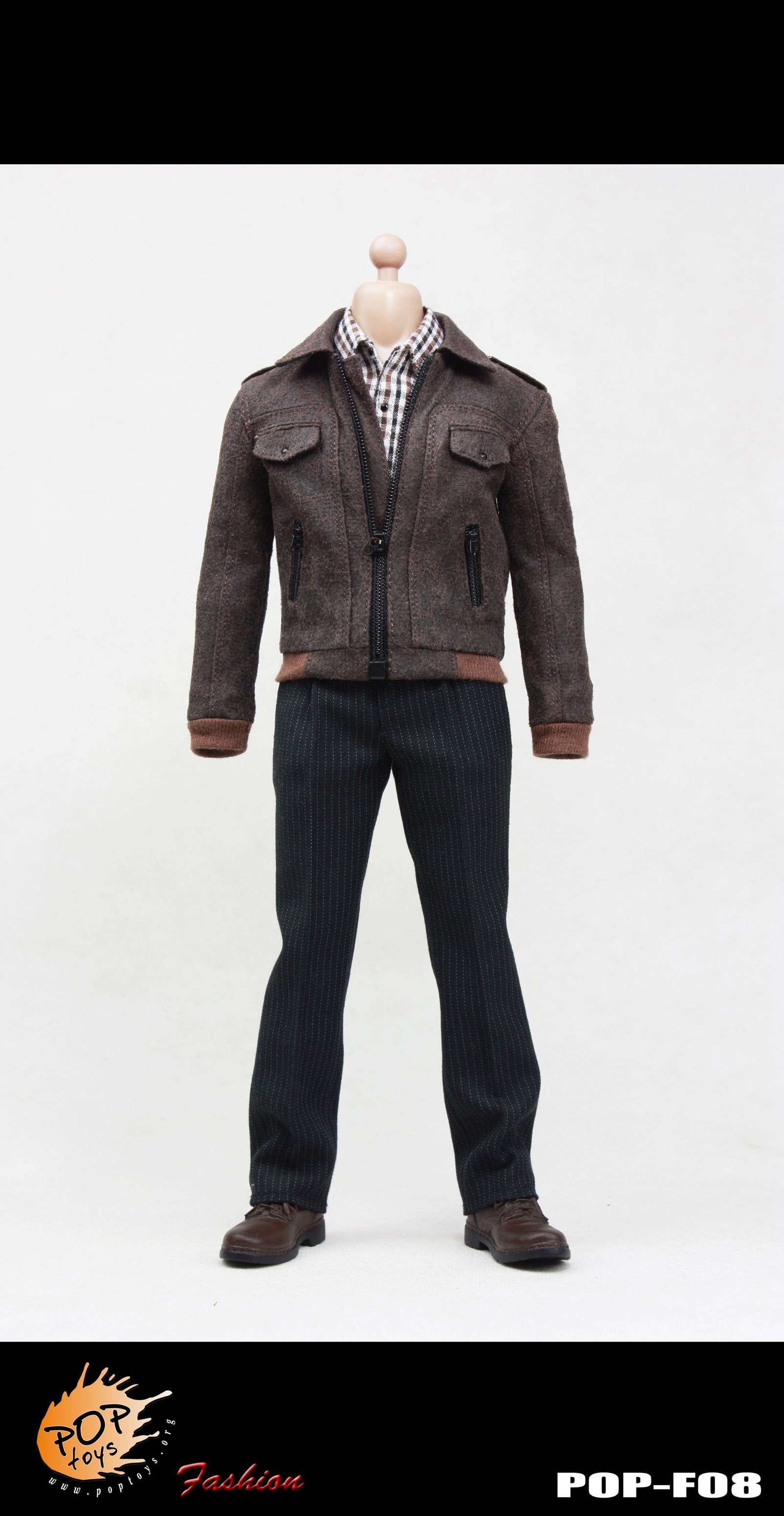  Artikelbild 1 des Artikels “CAPTAIN Costume Set 1:6 “