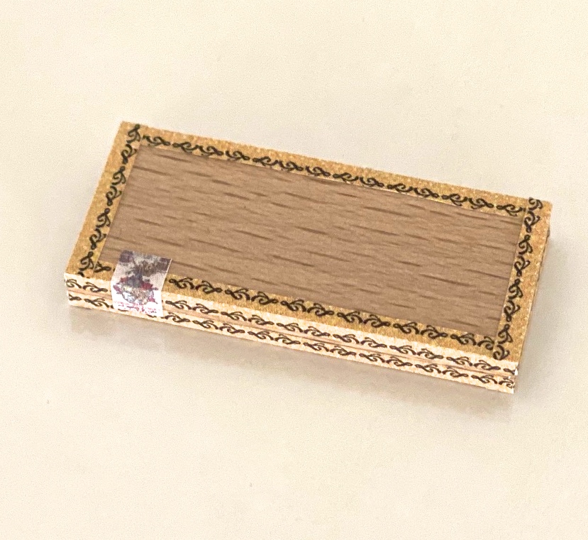  Product image 1 of the product “Cigarbox in wood  1/6 ”