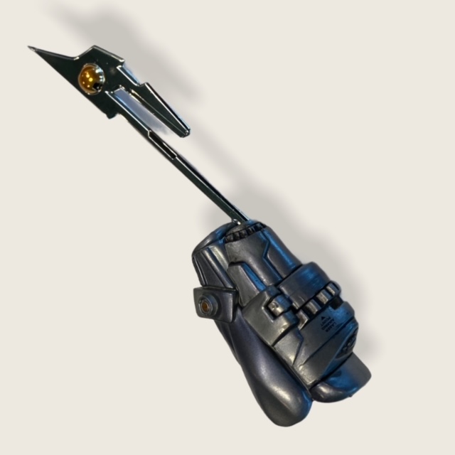  Artikelbild 1 des Artikels “Cyborg Armprotector with Klinge 1:6 “