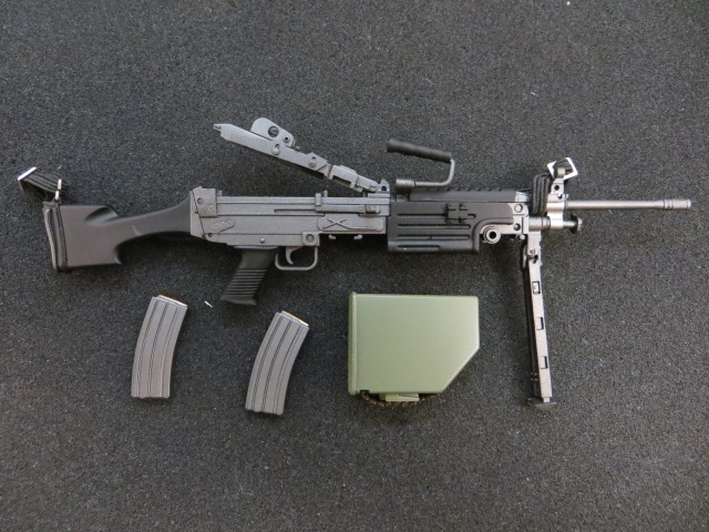  Product image 1 of the product “1/6 M249 Saw Gun w/ OD Green Ammo Box Long Barrel ”