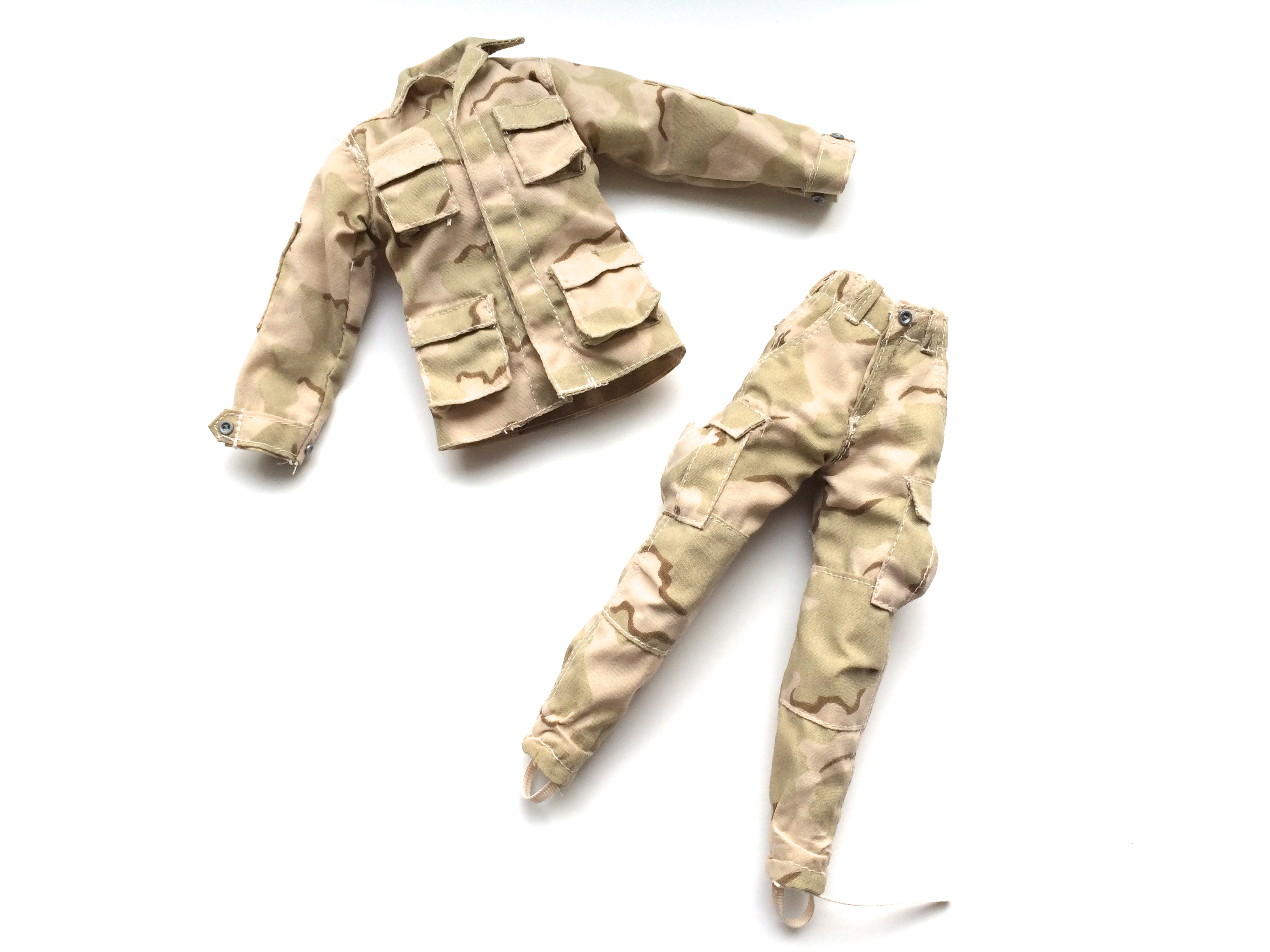  Product image 1 of the product “FEMALE Dessert chocolate Chip uniform ”