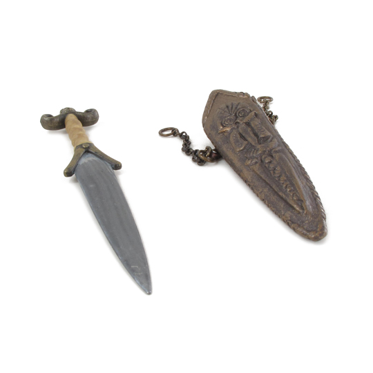  Product image 1 of the product “1/6 Diecast Celtic Dagger with Scabbard (Bronze) ”