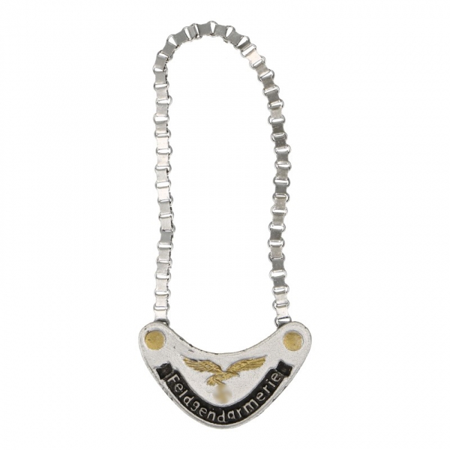  Product image 1 of the product “Luftwaffe Flagbearer-Gorget  with Chain in Metal “Kettenhunde” ”