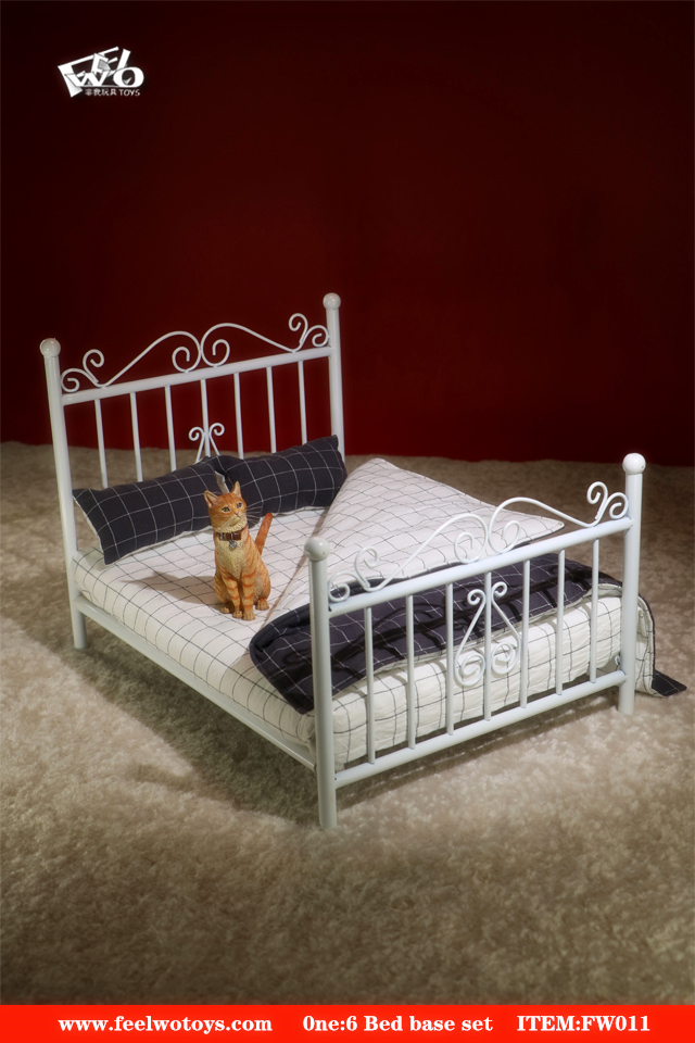  Artikelbild 1 des Artikels “Diecast Single Bed with Mattress (White) 1:6 “