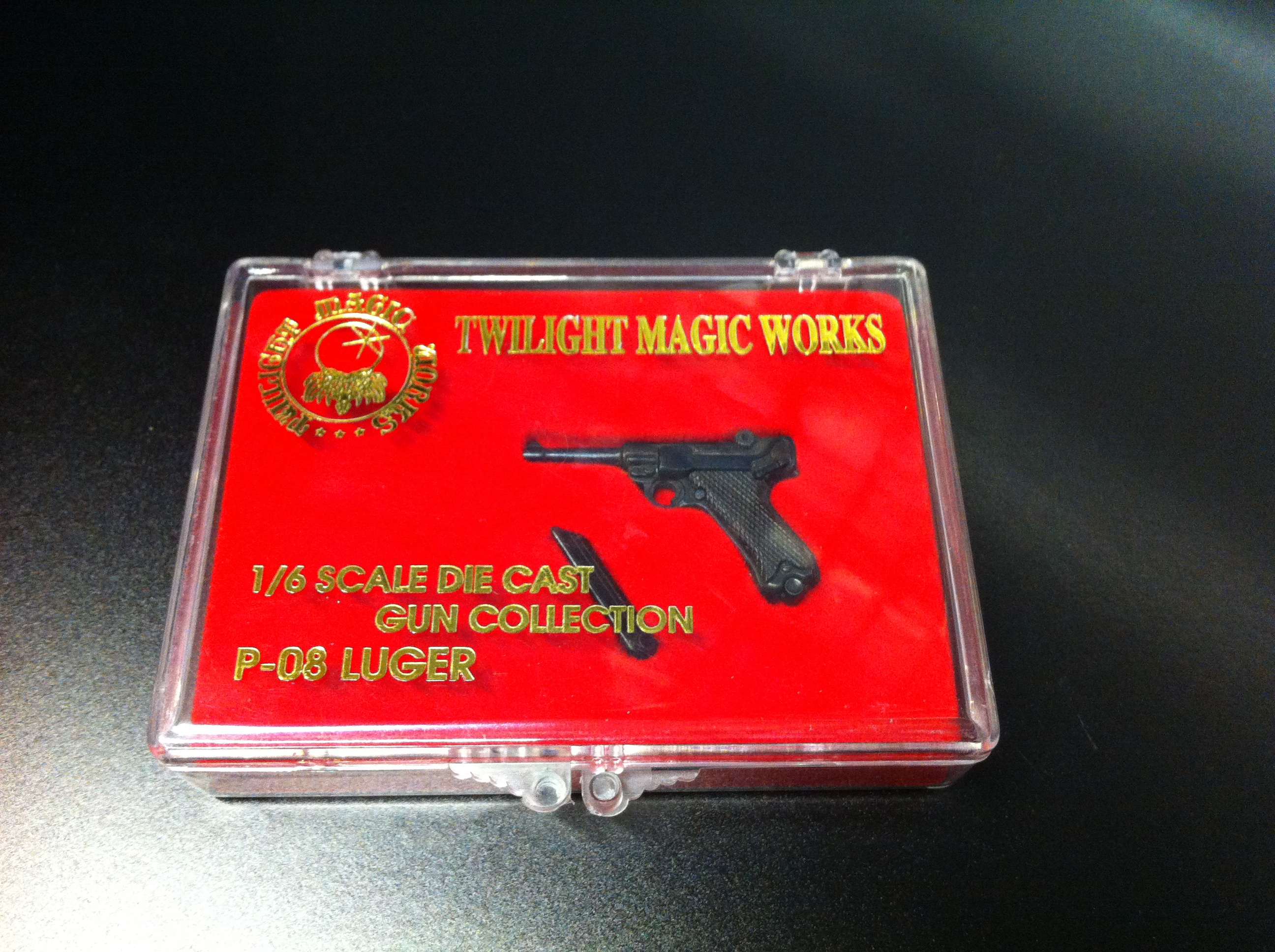  Artikelbild 1 des Artikels “Luger 08 in Metal mit beweglichen Schlitten von Yamato Black “